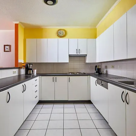 Daire Spacious In Near Casino Blankenberge