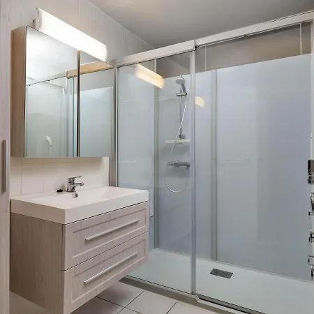 Spacious In Near Casino Daire *